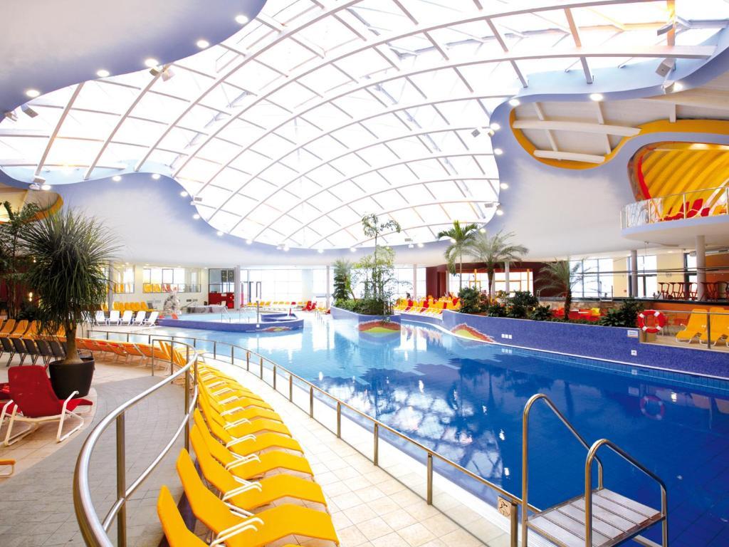 H2O Hotel-Therme-Resort, Fur Familien Mit Kindern Bad Waltersdorf Exterior photo